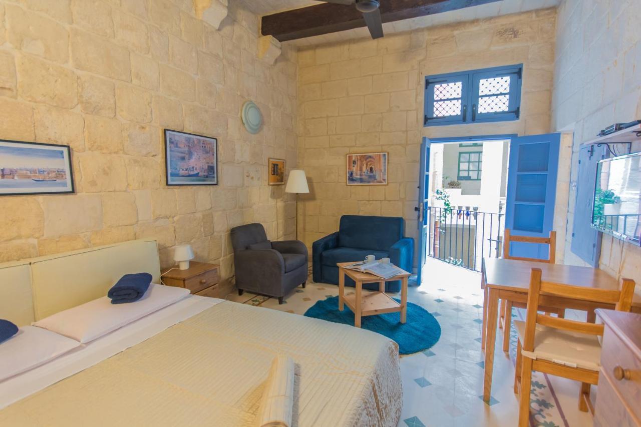 Casa San Carlo Apartment Valletta Bagian luar foto