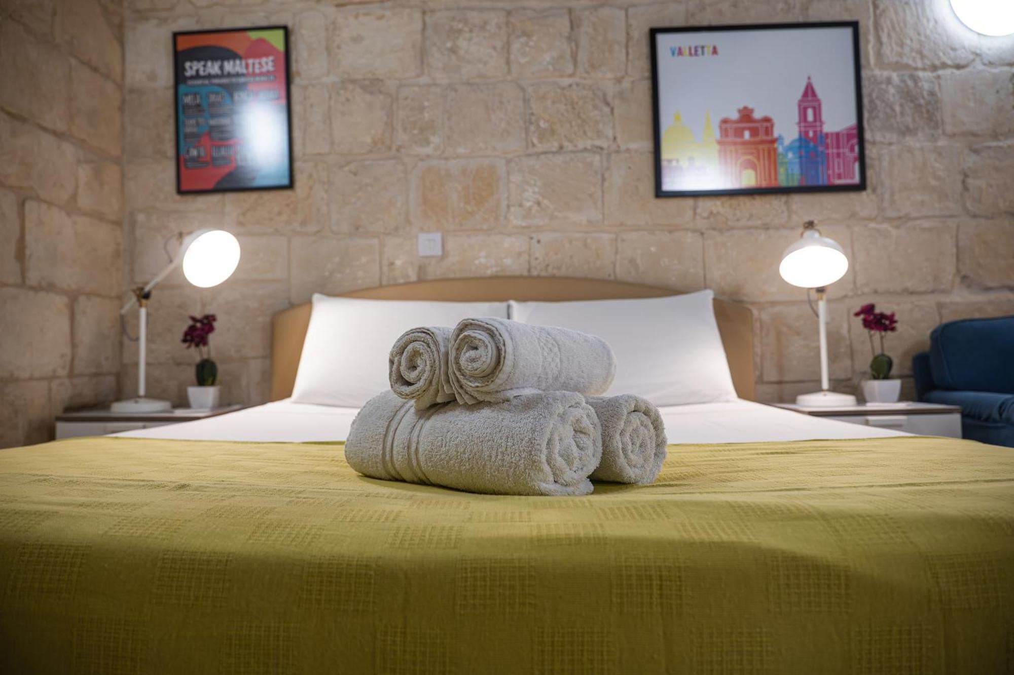 Casa San Carlo Apartment Valletta Bagian luar foto